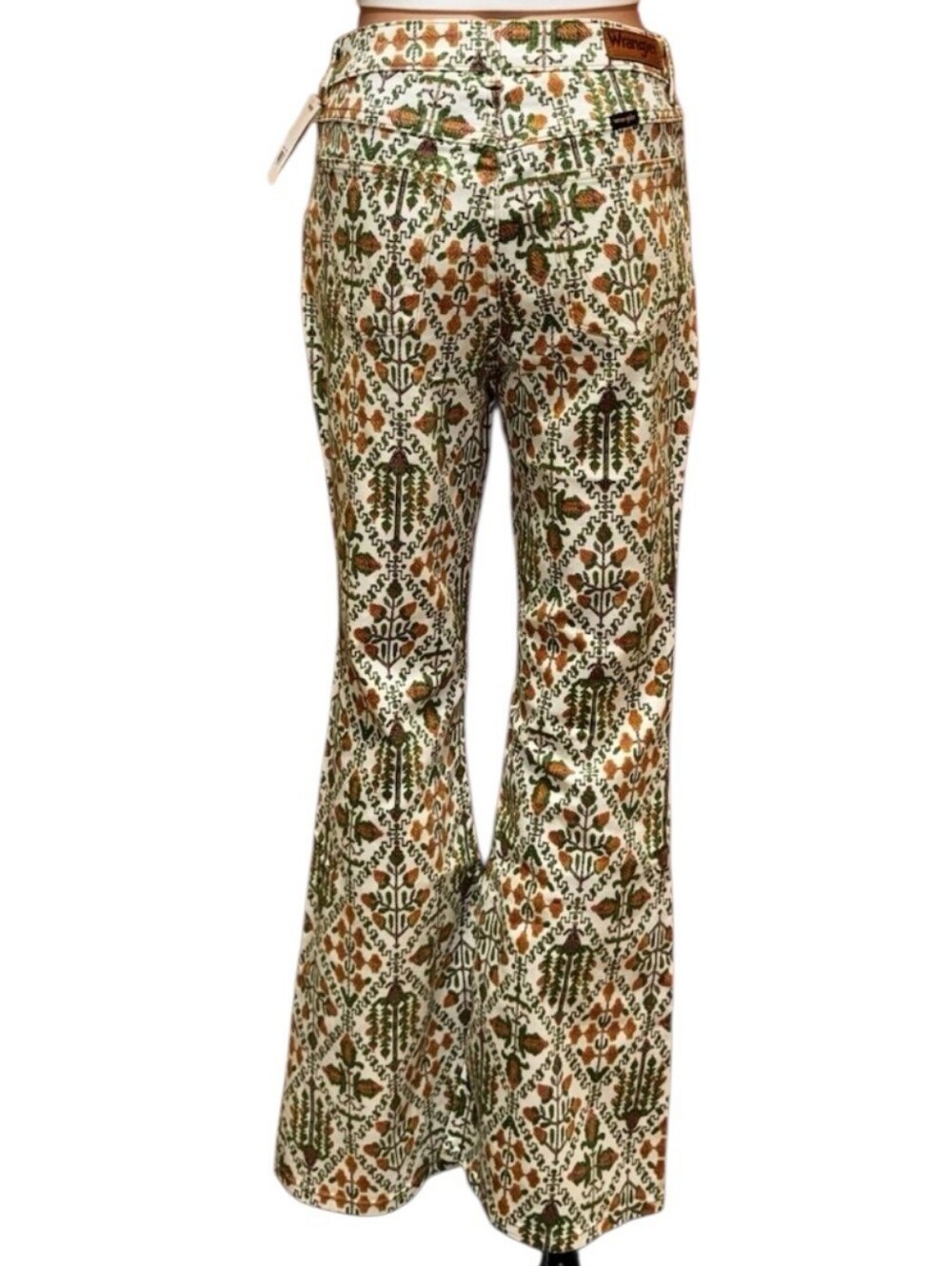 Wrangler High Rise Fierce Flare Jeans NWT 4x32 Floral Boho Western 70s Pants - Picture 3 of 16